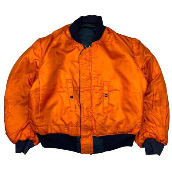 ขายเสื้อเจคเกตไฟท์อัลฟ้าไซร์xlสีนำเงินไม่ขาดไม่ปะสีเข้มสวย รูปที่ 8