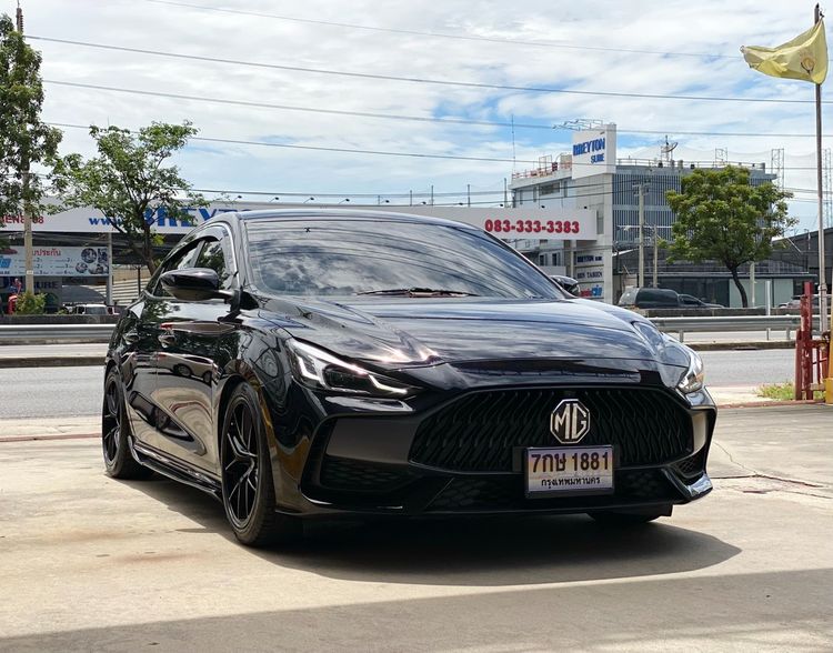 รถ MG MG5 1.5 X สี ดำ