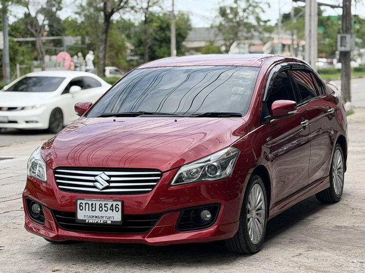 รถ Suzuki Ciaz 1.2 RS สี แดง
