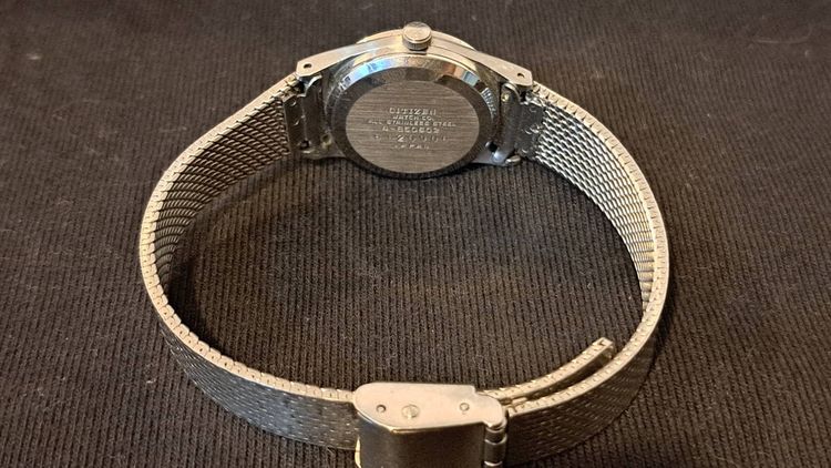 Citizen CQ Quartz Vintage Japan หน้าปัดเงิน ตัวเรือนสแตนเลส ยุค 70s รูปที่ 8
