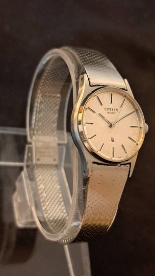 Citizen CQ Quartz Vintage Japan หน้าปัดเงิน ตัวเรือนสแตนเลส ยุค 70s รูปที่ 10