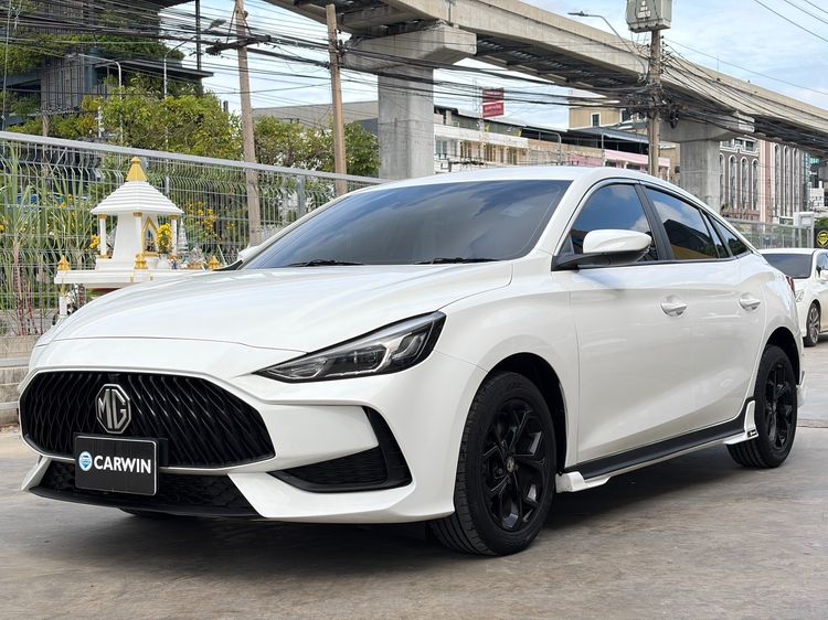 MG MG5 2023 1.5 C Sedan เบนซิน ไม่ติดแก๊ส เกียร์อัตโนมัติ ขาว