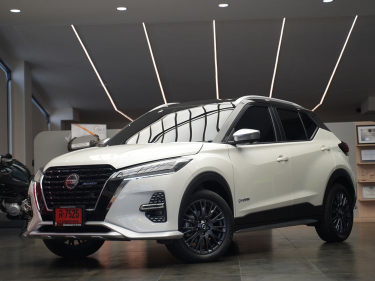 Nissan Kicks 2025 1.2 Autech Utility-car เบนซิน ไม่ติดแก๊ส เกียร์อัตโนมัติ ขาว