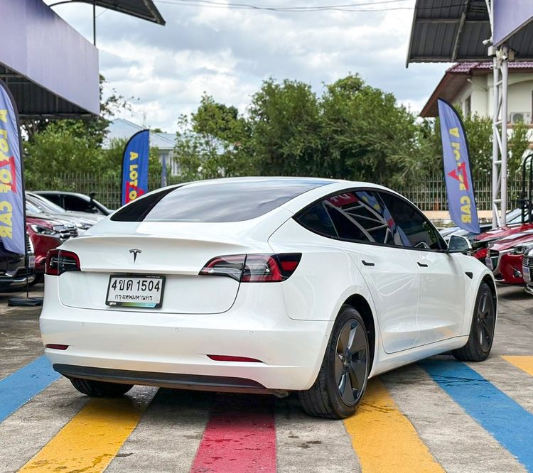 Tesla Model-3 2023 RWD (Standard Range) Sedan ไฟฟ้า ไม่ติดแก๊ส เกียร์อัตโนมัติ ขาว รูปที่ 3