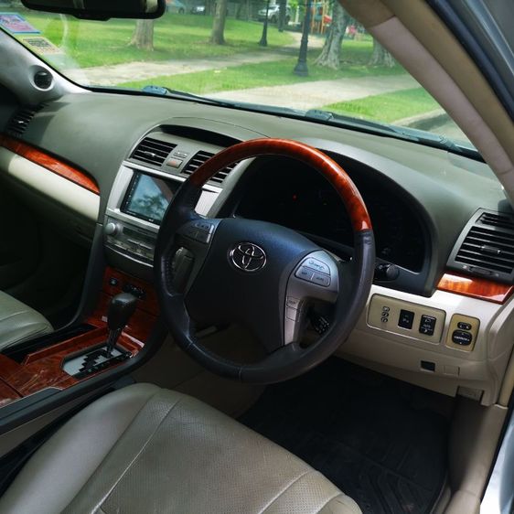 Toyota Camry 2011 2.4 Hybrid Sedan ไฮบริด เกียร์อัตโนมัติ บรอนซ์เงิน รูปที่ 4