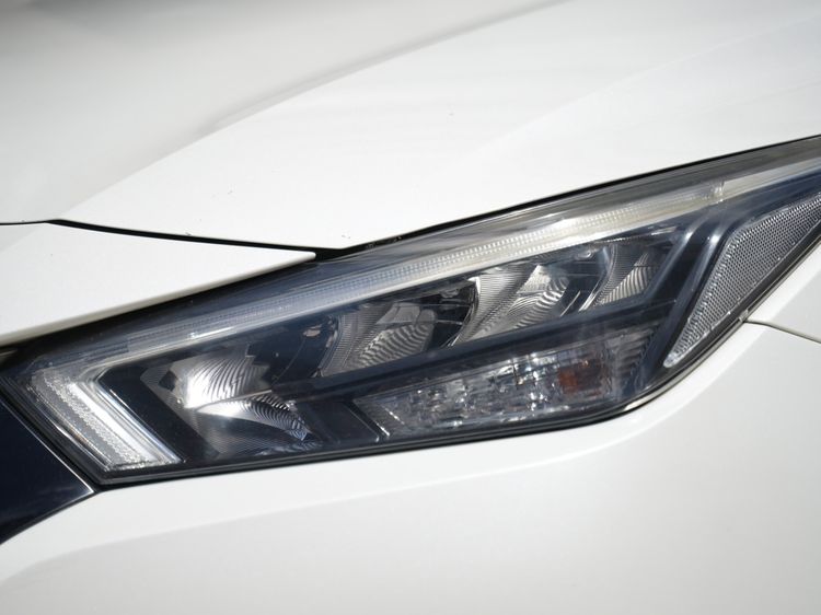 Nissan Almera 2020 1.0 VL Sedan เบนซิน ไม่ติดแก๊ส เกียร์อัตโนมัติ ขาว รูปที่ 4