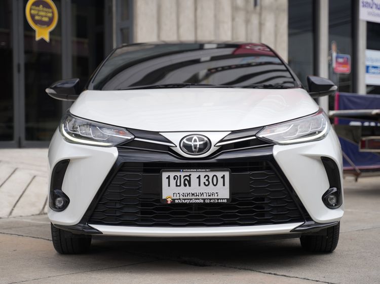 Toyota Yaris 2020 1.2 Sport Premium Sedan เบนซิน ไม่ติดแก๊ส เกียร์อัตโนมัติ ขาว รูปที่ 3