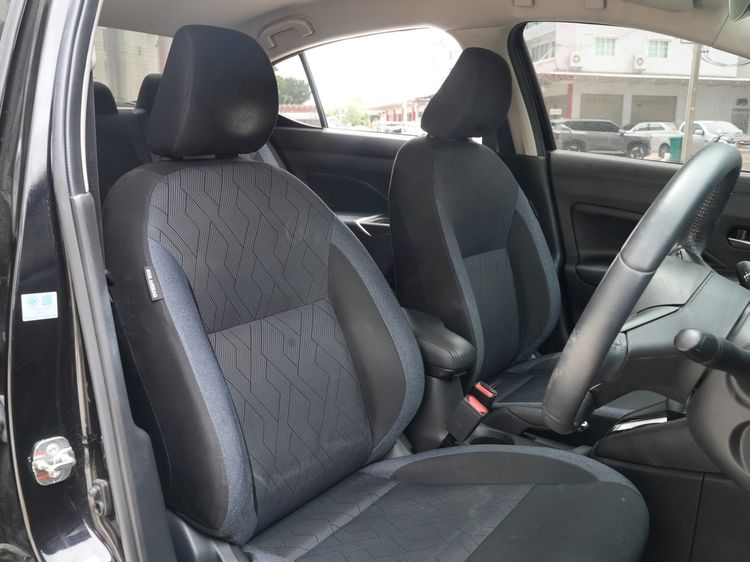 Nissan Almera 2023 1.0 V Sedan เบนซิน ไม่ติดแก๊ส เกียร์อัตโนมัติ ดำ รูปที่ 2