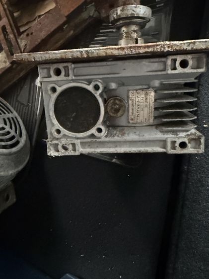 เกียร์ทดรอบแบบตัวหนอน (Worm Gearbox) รุ่น NRV63.