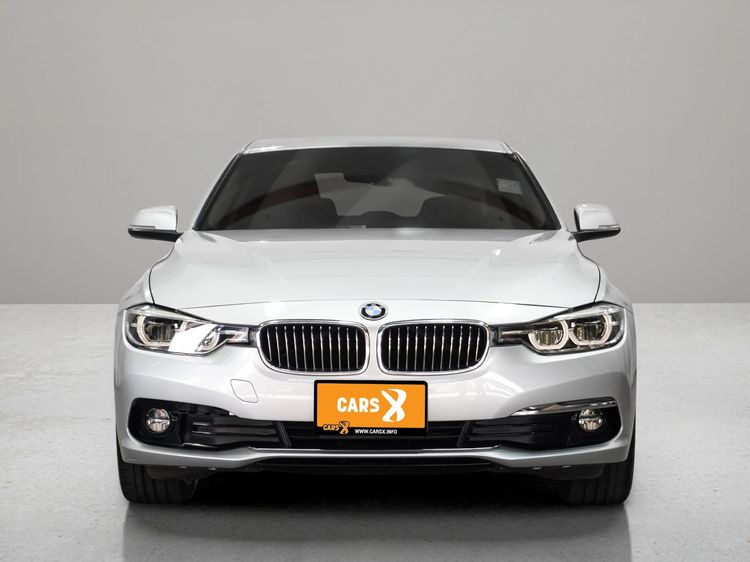 BMW Series 3 2017 320d Sedan ดีเซล ไม่ติดแก๊ส เกียร์อัตโนมัติ บรอนซ์เงิน รูปที่ 2