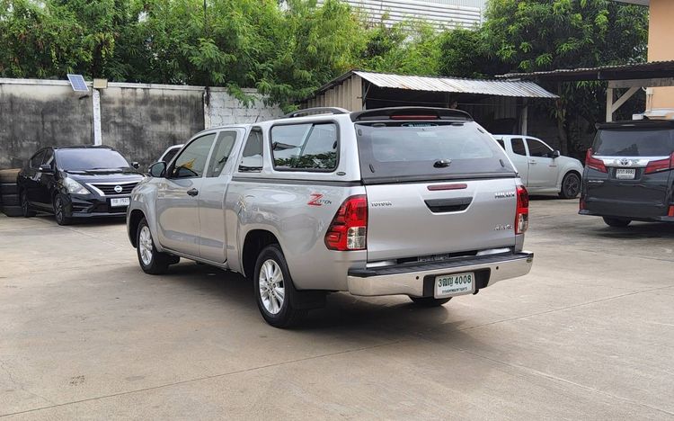 Toyota Hilux Revo 2021 Smart Cab 2.4 Entry Z Edition Pickup ดีเซล ไม่ติดแก๊ส เกียร์อัตโนมัติ บรอนซ์เงิน รูปที่ 4