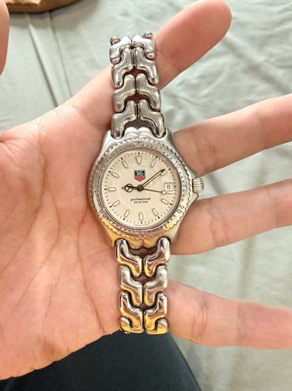 สแตนเลส เงิน TAG Heuer Professional 200M Boy Size 32mm WG1212-K0 หน้าปัดขาว สายก้างปลา 