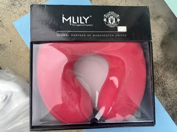 อุปกรณ์เพื่อสุขภาพ หมอนรองคอ MLily รุ่น Manchester United ลิขสิทธิ์แท้