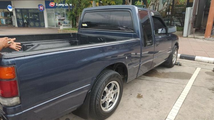 Isuzu TFR ปี 91-97 1995 2.5 Space Cab Pickup ดีเซล เกียร์ธรรมดา บรอนซ์เงิน รูปที่ 2