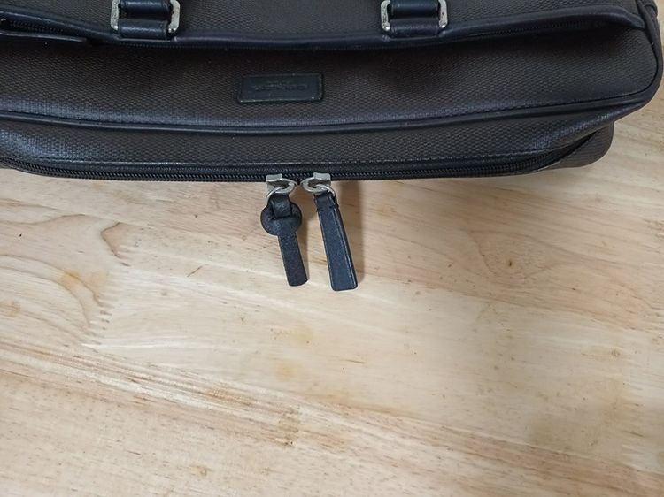กระเป๋า Coach Briefcase  สีน้ำตาล  แท้ รูปที่ 7