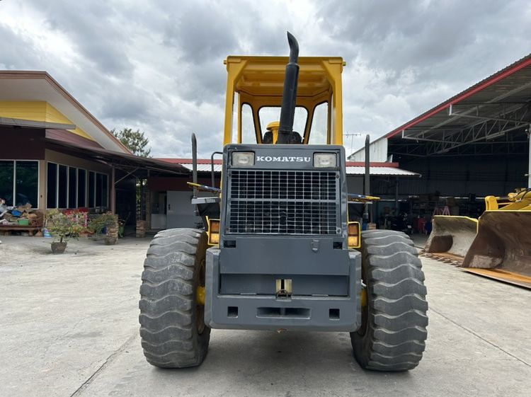 รถตักล้อยาง KOMATSU รุ่น WA180 บุ้งกี๋ 1.6 คิว รถเก่านอก รูปที่ 9