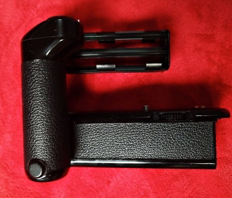 Nikon MD-11 เป็นอุปกรณ์มอเตอร์ไดร์ฟสำหรับกล้องฟิล์ม Nikon. มือสอง นำเข้าจากญี่ปุ่น รูปที่ 5