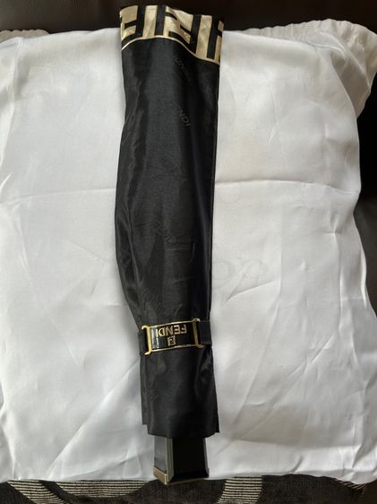 ร่ม Fendi ของแท้ค่ะ รูปที่ 7
