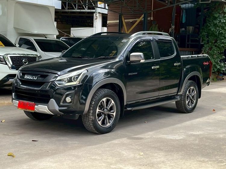 Isuzu D-MAX 2016 3.0 V-Cross Z Prestige 4WD Pickup ดีเซล ไม่ติดแก๊ส เกียร์อัตโนมัติ ดำ