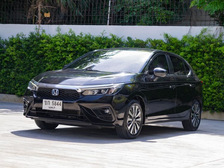Honda City 2024 1.5 e:HEV SV Sedan ไฮบริด ไม่ติดแก๊ส เกียร์อัตโนมัติ ดำ รูปที่ 3