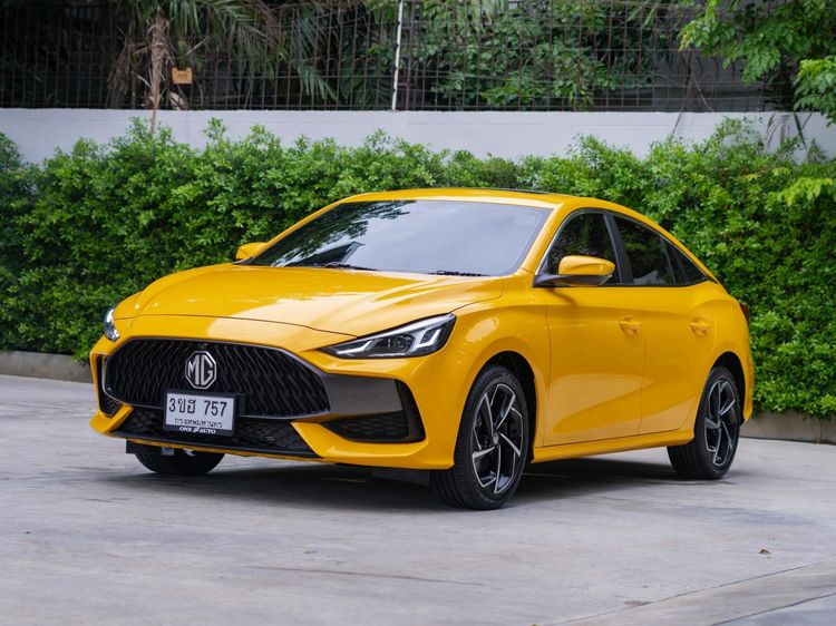 MG MG5 2023 1.5 X Sedan เบนซิน ไม่ติดแก๊ส เกียร์อัตโนมัติ เหลือง รูปที่ 3