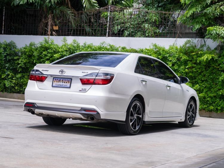 Toyota Camry 2015 2.0 G Extremo Sedan เบนซิน ไม่ติดแก๊ส เกียร์อัตโนมัติ ขาว รูปที่ 4