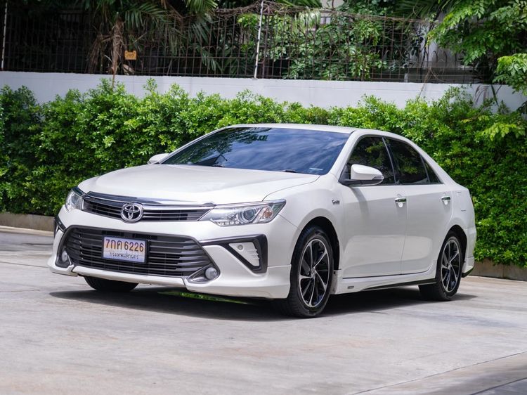 Toyota Camry 2015 2.0 G Extremo Sedan เบนซิน ไม่ติดแก๊ส เกียร์อัตโนมัติ ขาว รูปที่ 3