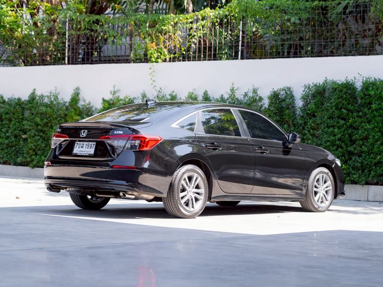 Honda Civic 2022 1.5 Turbo EL Sedan เบนซิน ไม่ติดแก๊ส เกียร์อัตโนมัติ ดำ รูปที่ 4