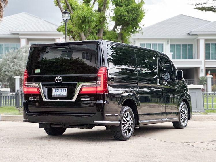 Toyota Majesty 2022 2.8 Grand Van ดีเซล ไม่ติดแก๊ส เกียร์อัตโนมัติ ดำ รูปที่ 4