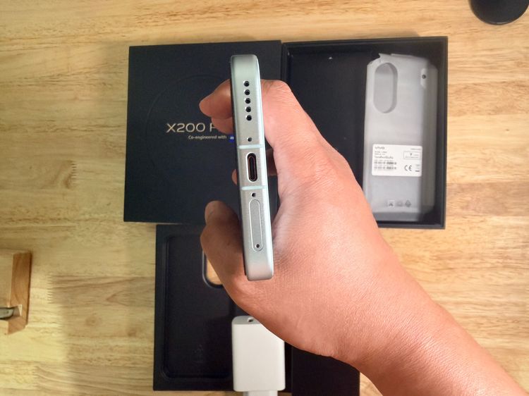 Vivo X200 FE 12-512GB สีฟ้า สวยครบกล่อง รูปที่ 8