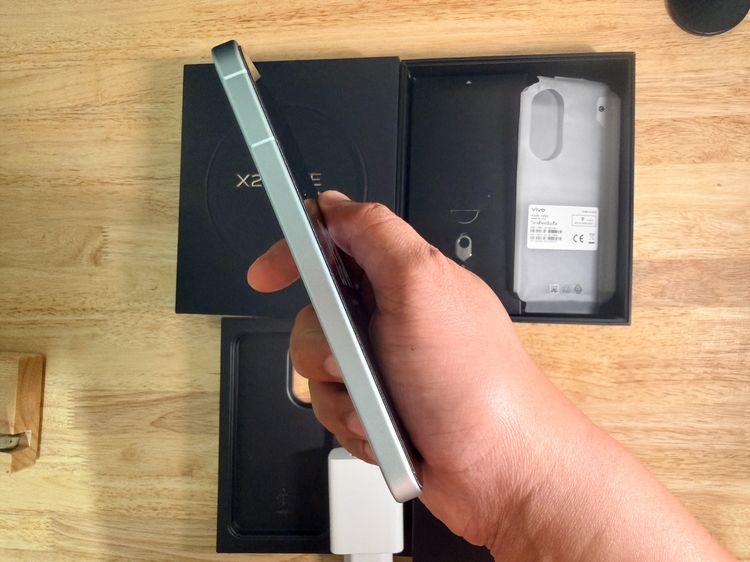 Vivo X200 FE 12-512GB สีฟ้า สวยครบกล่อง รูปที่ 6