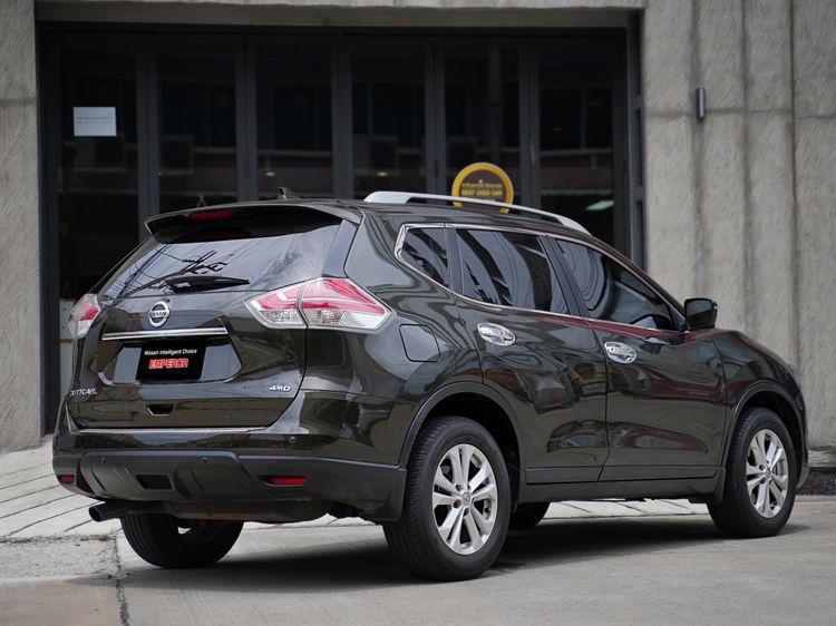 Nissan X-Trail 2017 2.0 V 4WD Utility-car เบนซิน ไม่ติดแก๊ส เกียร์อัตโนมัติ เขียว รูปที่ 4