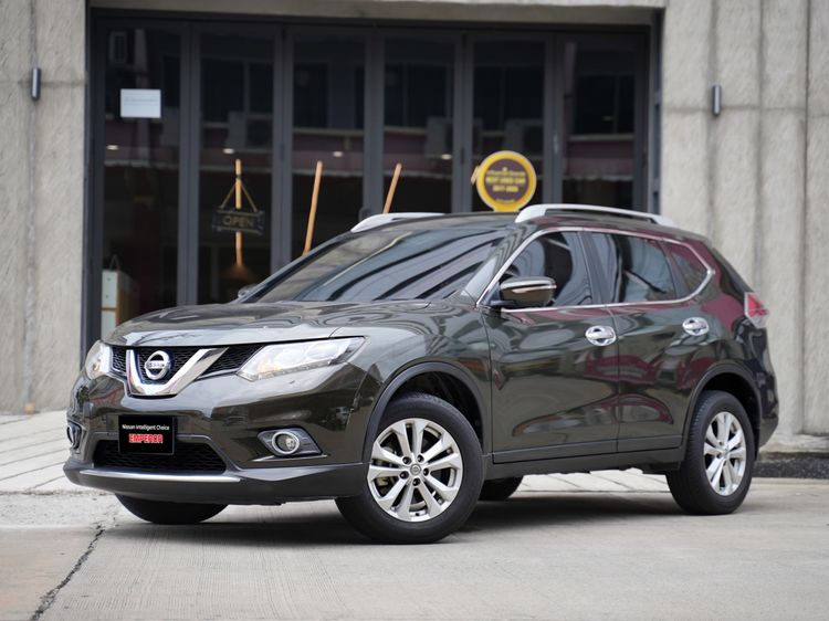 Nissan X-Trail 2017 2.0 V 4WD Utility-car เบนซิน ไม่ติดแก๊ส เกียร์อัตโนมัติ เขียว