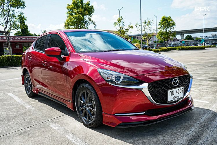 Mazda Mazda 2 2021 1.3 S Sedan เบนซิน ไม่ติดแก๊ส เกียร์อัตโนมัติ แดง รูปที่ 3