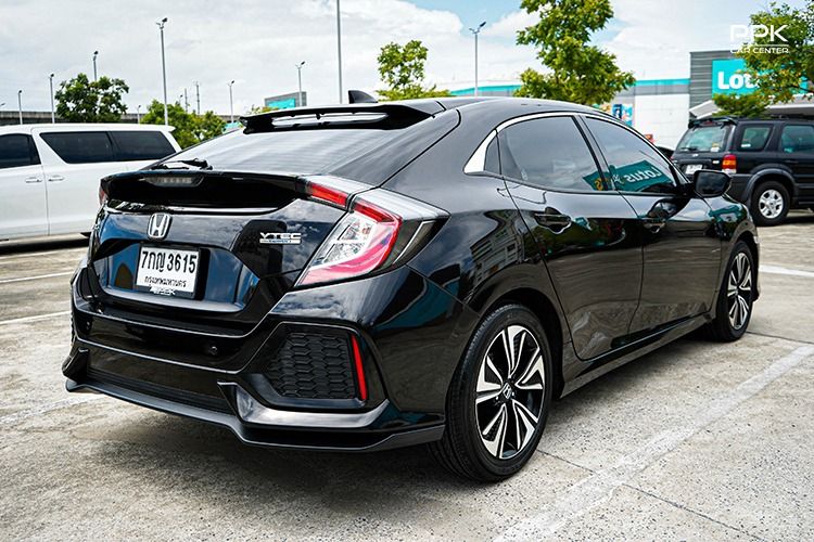 Honda Civic 2018 1.5 Turbo Sedan เบนซิน ไม่ติดแก๊ส เกียร์อัตโนมัติ ดำ รูปที่ 4