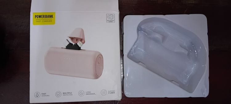 🌹🌹🌹🌹  Power Bank  พกพา  เล็ก  เบา  🌹🌹🌹🌹