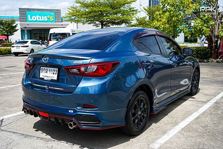 Mazda Mazda 2 2019 1.3 High Connect Sedan เบนซิน ไม่ติดแก๊ส เกียร์อัตโนมัติ น้ำเงิน รูปที่ 4