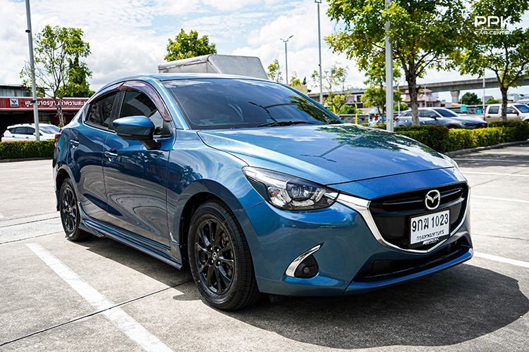 Mazda Mazda 2 2019 1.3 High Connect Sedan เบนซิน ไม่ติดแก๊ส เกียร์อัตโนมัติ น้ำเงิน รูปที่ 3