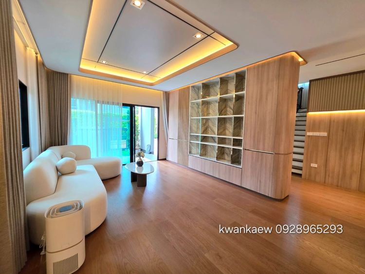 Sansiri ตกแต่งครบ 2025 ขายด่วนบ้านพรีเมี่ยมโครงการเศรษฐสิริ วงแหวนลำลูกกา ตกแต่งสไตล์โมเดินท์มูจิ ไม้ธรรมชาติทั้งหลัง พร้อมอยู่ รูปที่ 4