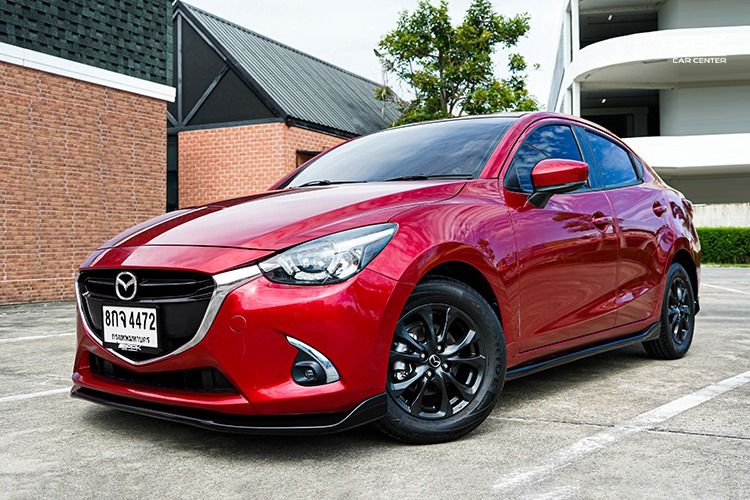 Mazda Mazda 2 2019 1.3 High Connect Sedan เบนซิน ไม่ติดแก๊ส เกียร์อัตโนมัติ แดง