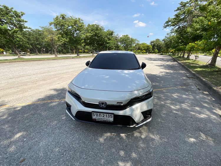 Honda Civic 2024 2.0 eHEV RS Sedan ไฮบริด เกียร์อัตโนมัติ ขาว