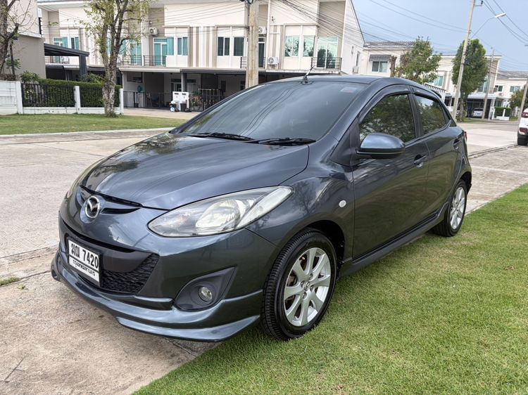 รถ Mazda Mazda 2 1.5 Sports Groove สี เทา