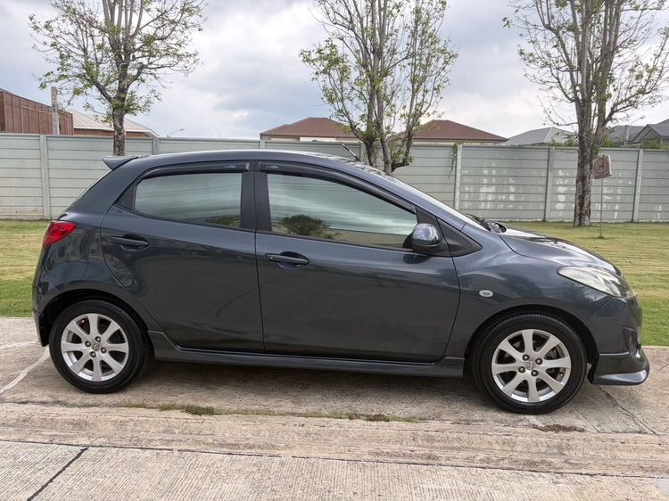 Mazda Mazda 2 2012 1.5 Sports Groove Sedan เบนซิน ไม่ติดแก๊ส เกียร์อัตโนมัติ เทา รูปที่ 3