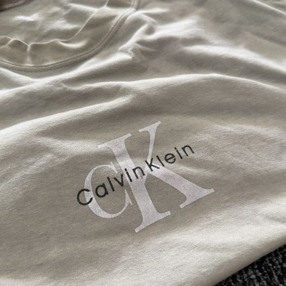 Calvin Klein รูปที่ 2