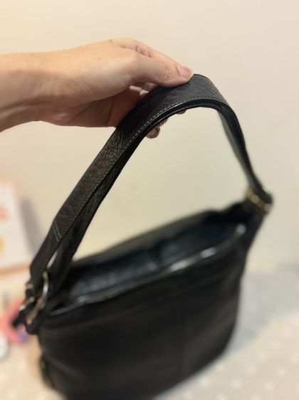 COACH F15064 Black Hobo Leather Shoulder Bag รูปที่ 6