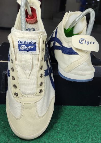 รองเท้า💥Onitsuka Tiger💥ของแท้‼️รุ่นใหม่💥ใช้น้อย..สวยๆ เดิมๆ  สภาพดี💥ไซร์ 42 รูปที่ 15