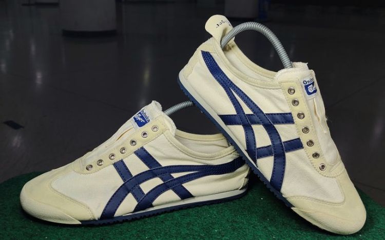 รองเท้า💥Onitsuka Tiger💥ของแท้‼️รุ่นใหม่💥ใช้น้อย..สวยๆ เดิมๆ  สภาพดี💥ไซร์ 42 รูปที่ 17