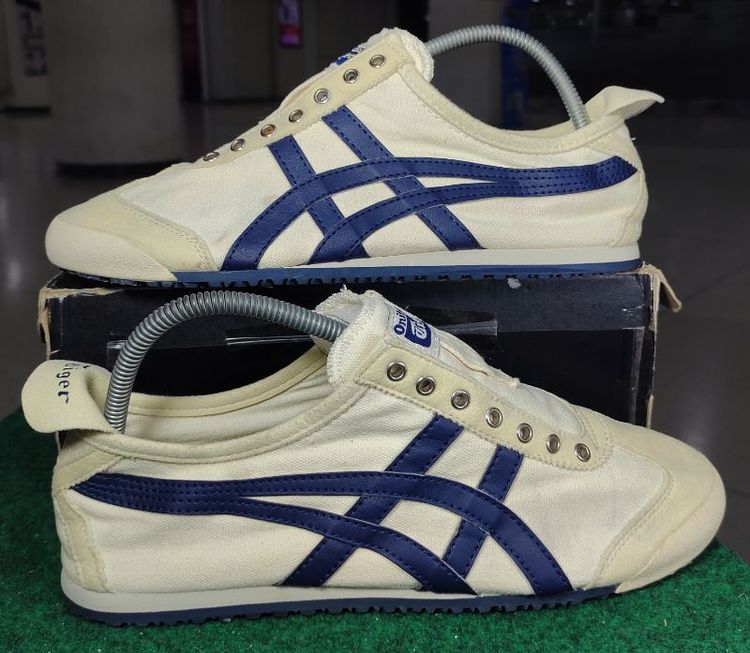 รองเท้า💥Onitsuka Tiger💥ของแท้‼️รุ่นใหม่💥ใช้น้อย..สวยๆ เดิมๆ  สภาพดี💥ไซร์ 42 รูปที่ 4