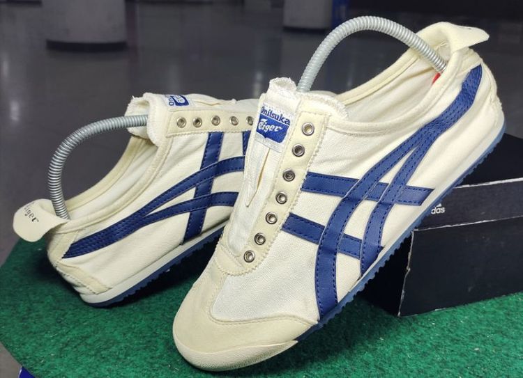 รองเท้า💥Onitsuka Tiger💥ของแท้‼️รุ่นใหม่💥ใช้น้อย..สวยๆ เดิมๆ  สภาพดี💥ไซร์ 42 รูปที่ 12