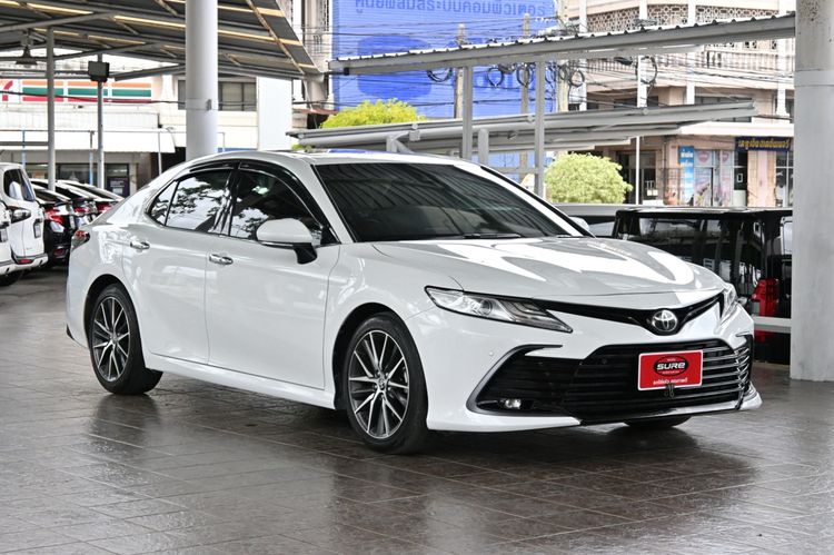 Toyota Camry 2022 2.5 Premium Sedan เบนซิน ไม่ติดแก๊ส เกียร์อัตโนมัติ ขาว รูปที่ 3